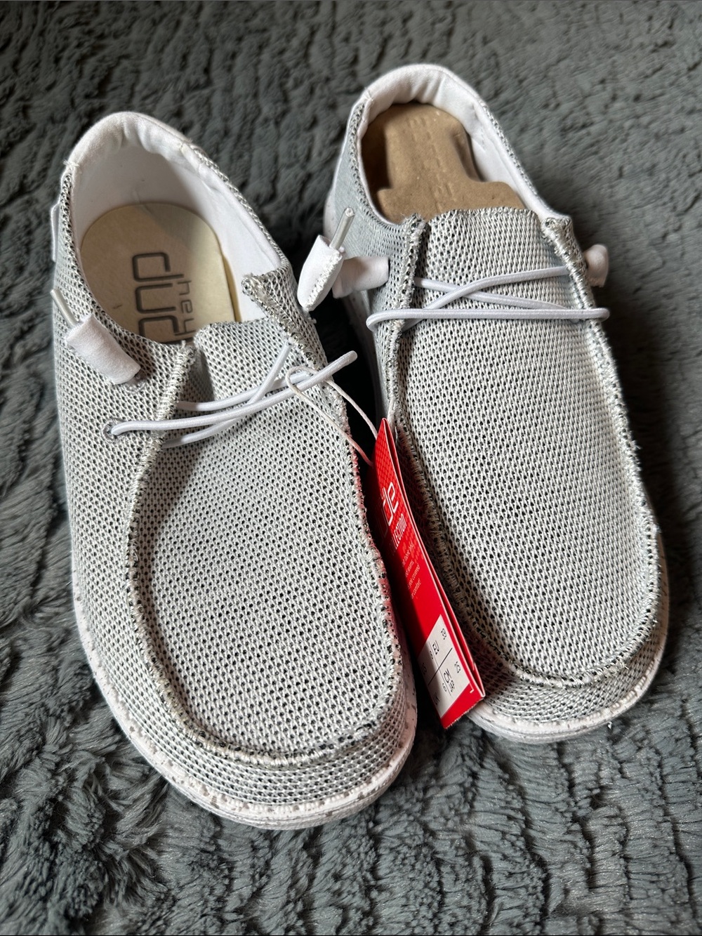 NWT Hey Dude Women’s Wendy Sox Stone White